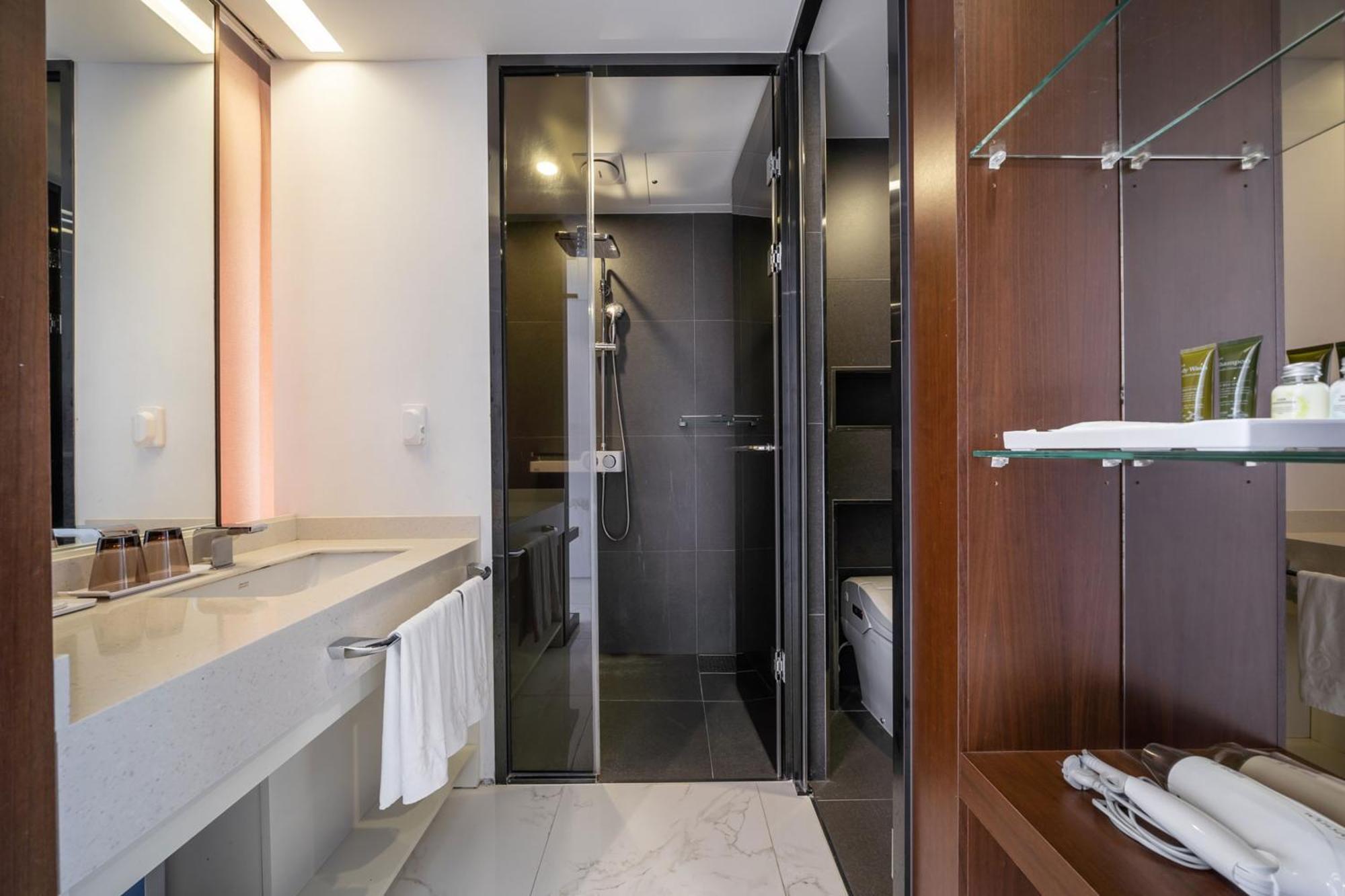 Sweet May Seogwipo Hotel Bagian luar foto